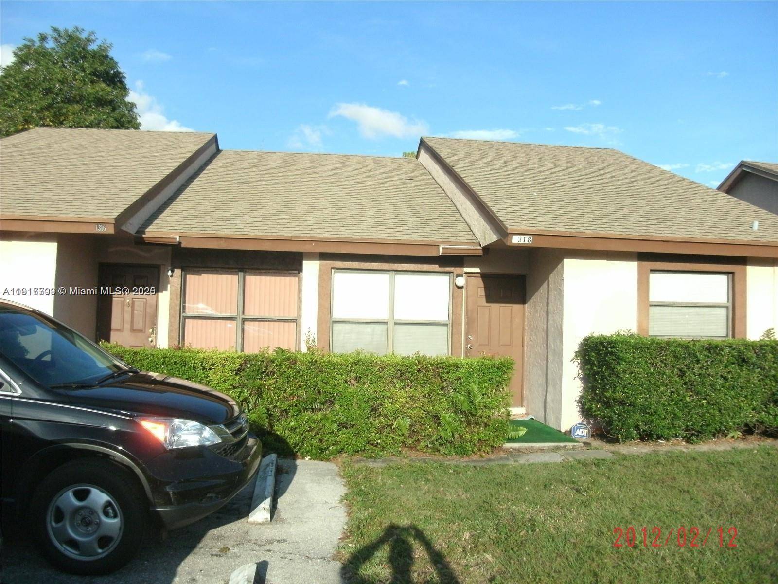 1318 White Pine DrWellington - picture