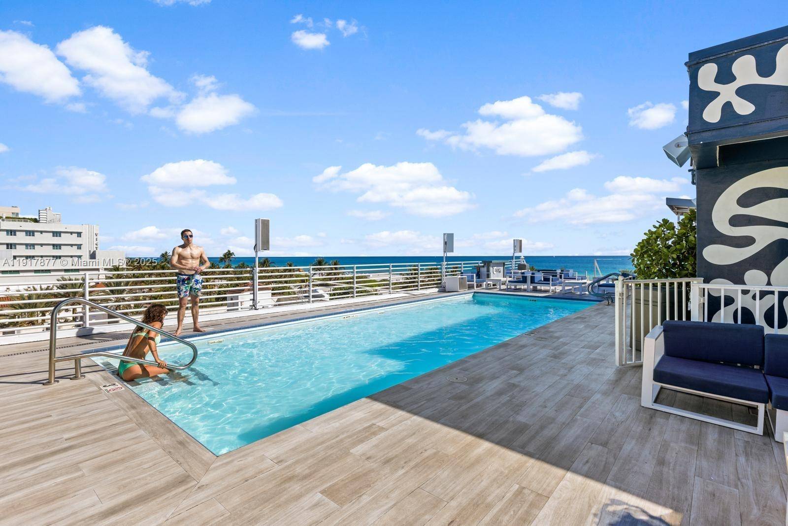 1024 Ocean DrMiami Beach - THE STRAND ON OCEAN DRIVE condo unit A502 - picture