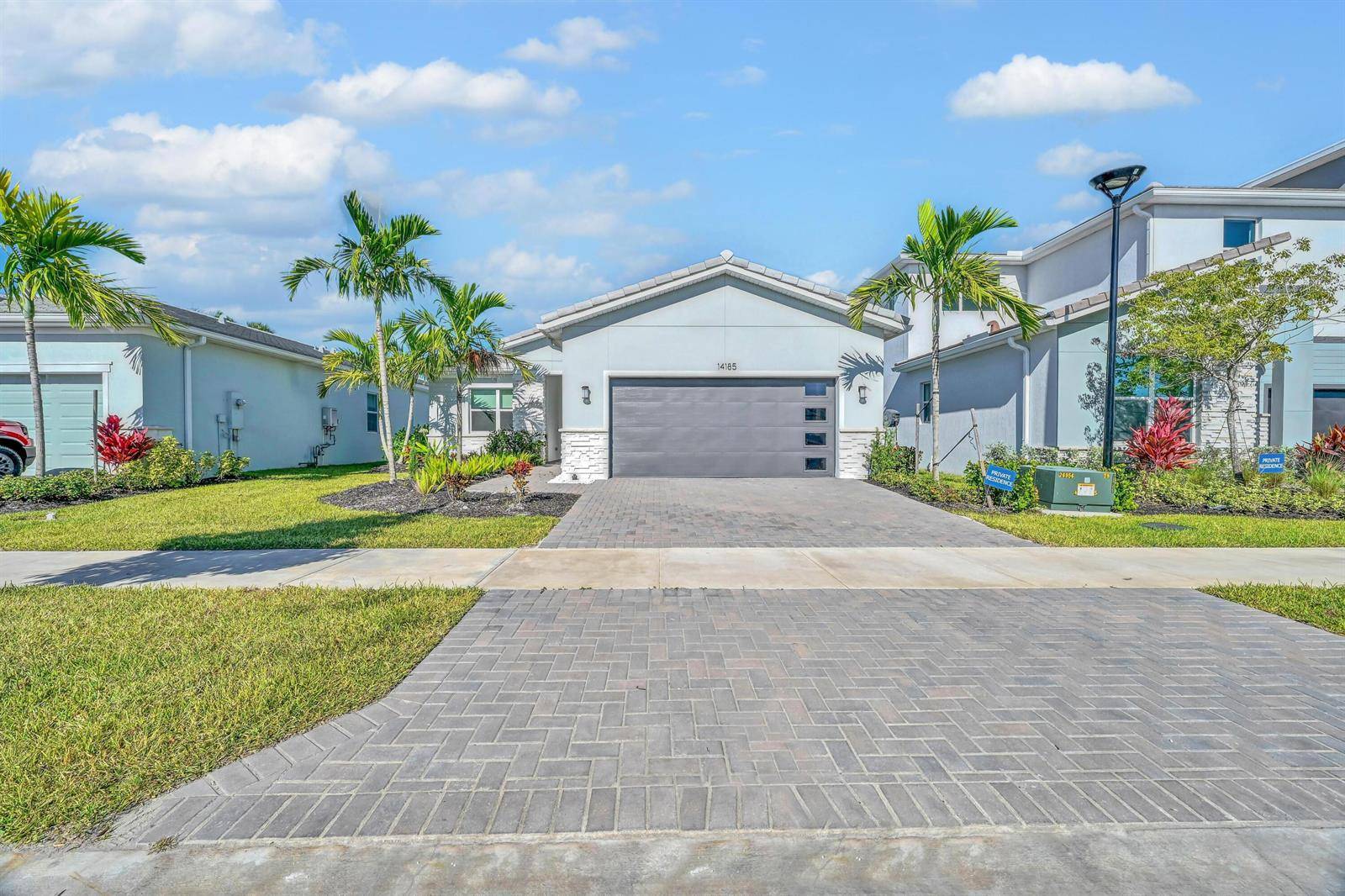 14185 SW DaphnePort St. Lucie - picture