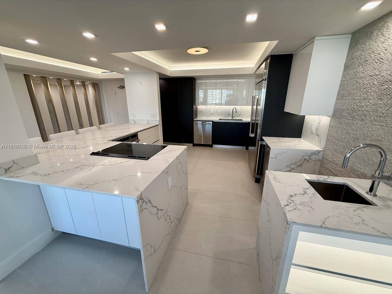 900 Bay DrMiami Beach - Condo 5+ Stories,Condo condo unit 524 - picture