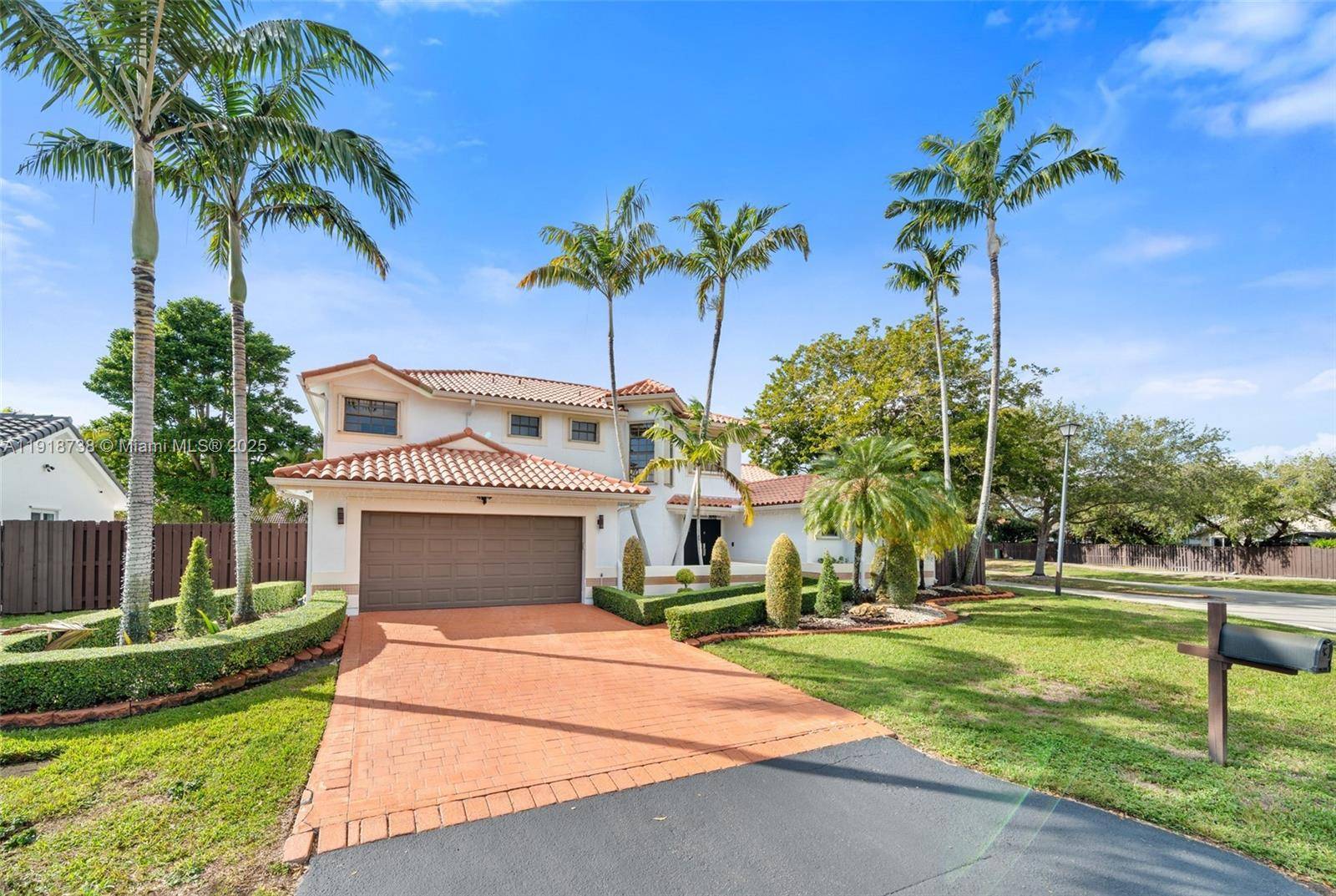 5424 SW 154th PlMiami - Single Family-Seasonal,House condo unit 5424 - picture