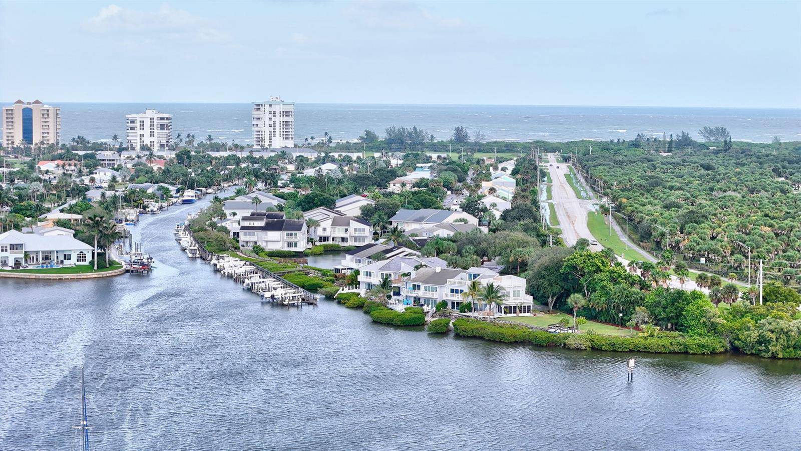 2486 Harbour CoveHutchinson Island - picture