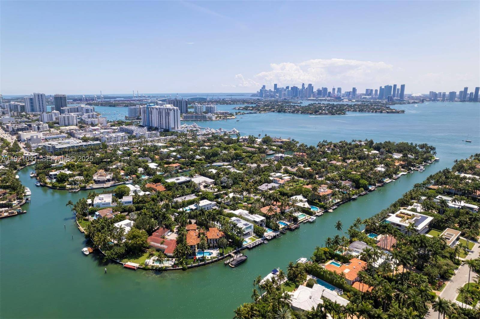 1520 W 22nd StMiami Beach - picture