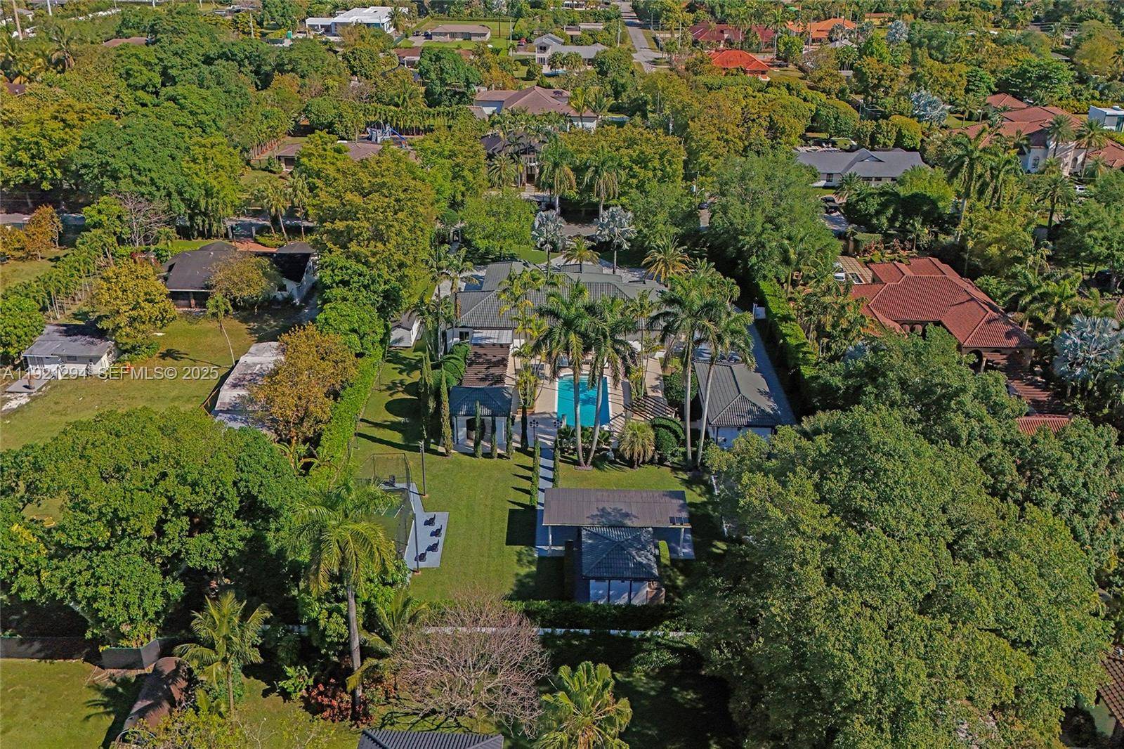 10400 SW 62nd StMiami - picture