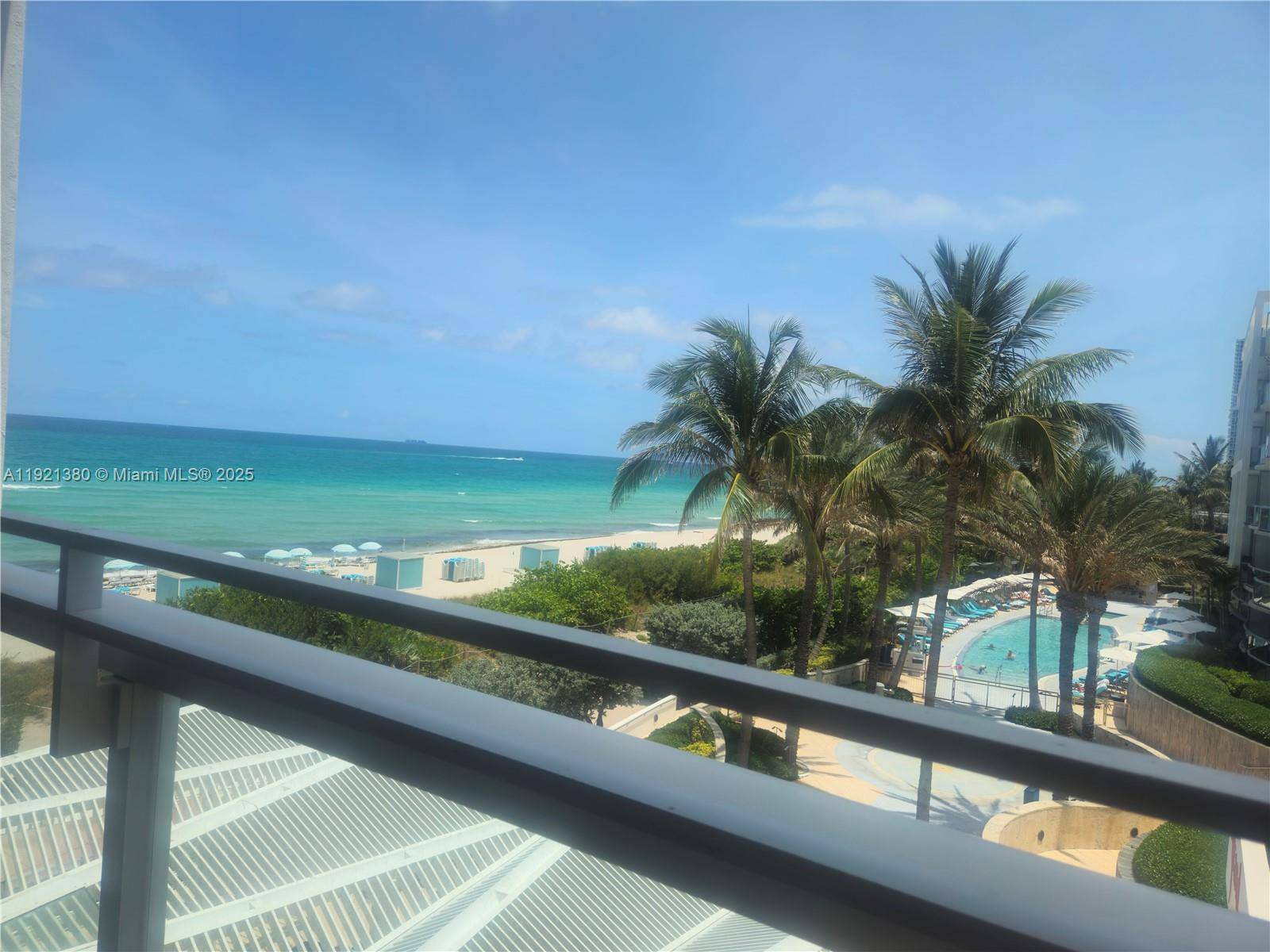 6801 Collins AveMiami Beach - CENTRAL CARILLON BEACH CO condo unit 320 - picture