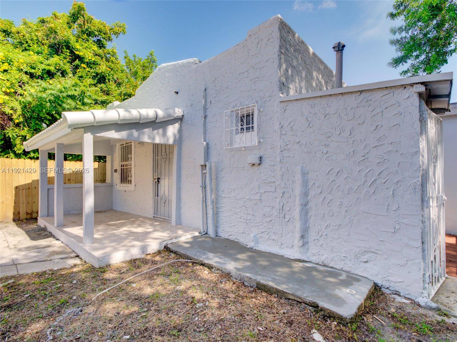 1845 NW 55th StMiami - picture