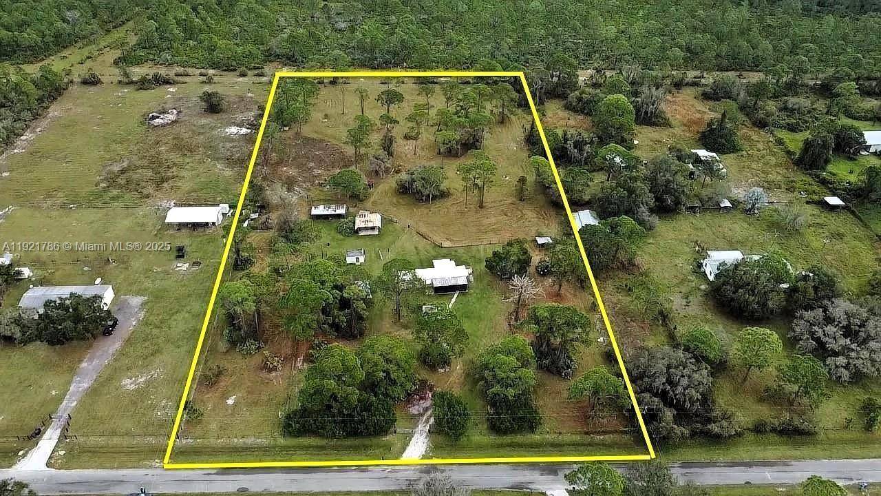 12650 NE 26 Th AveOther City - In The State Of Florida - picture