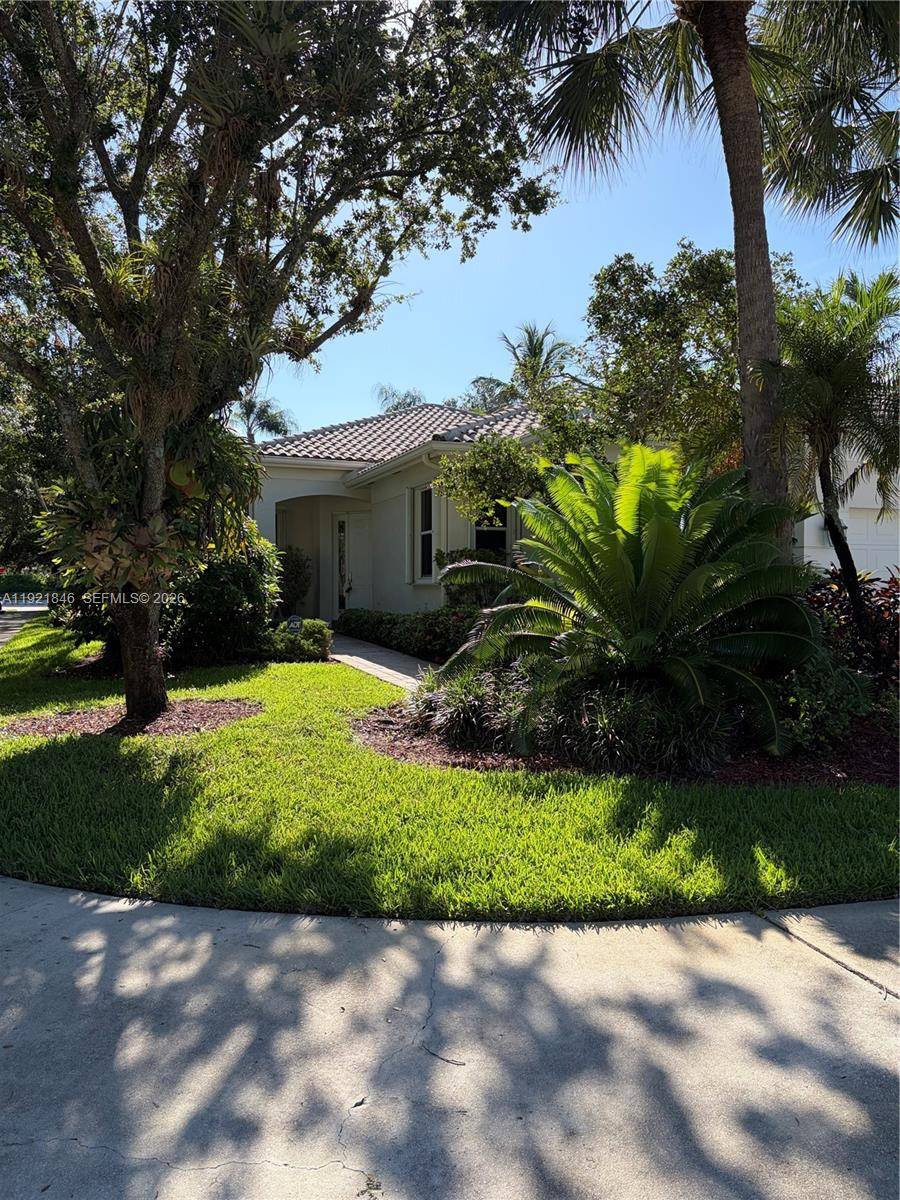 2518 Bay Pointe CtWeston - picture