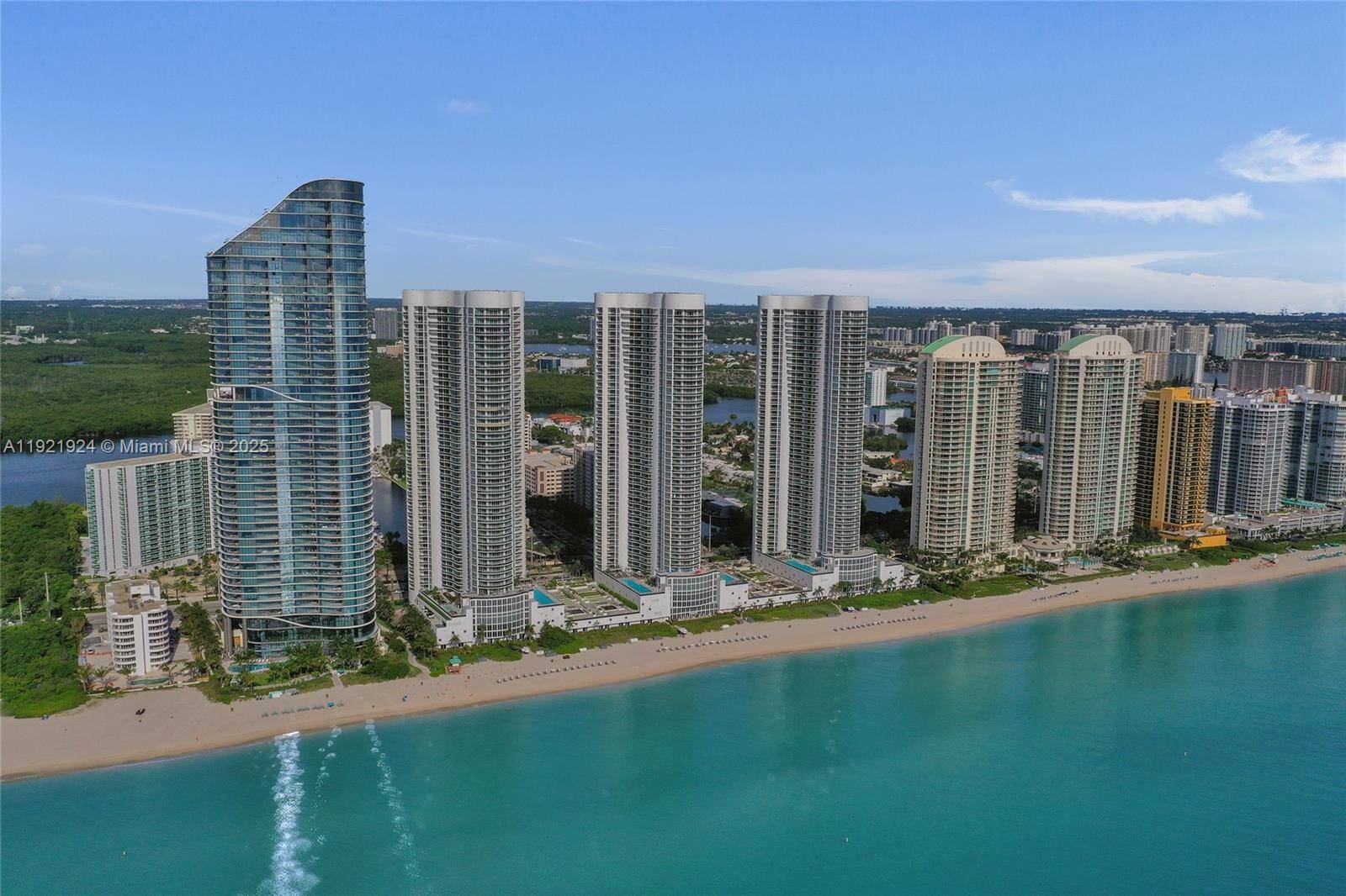 15811 Collins AveSunny Isles Beach - Condo-Hotel,Condo condo unit 1601 - picture