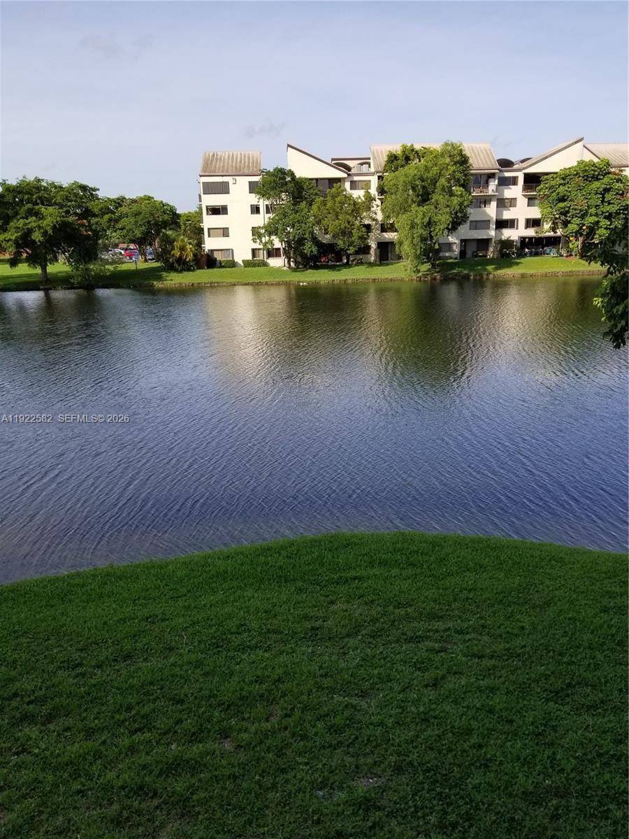 6701 SW 116th COURTMiami - Condo 1-4 Stories,Condo condo unit 203 - picture