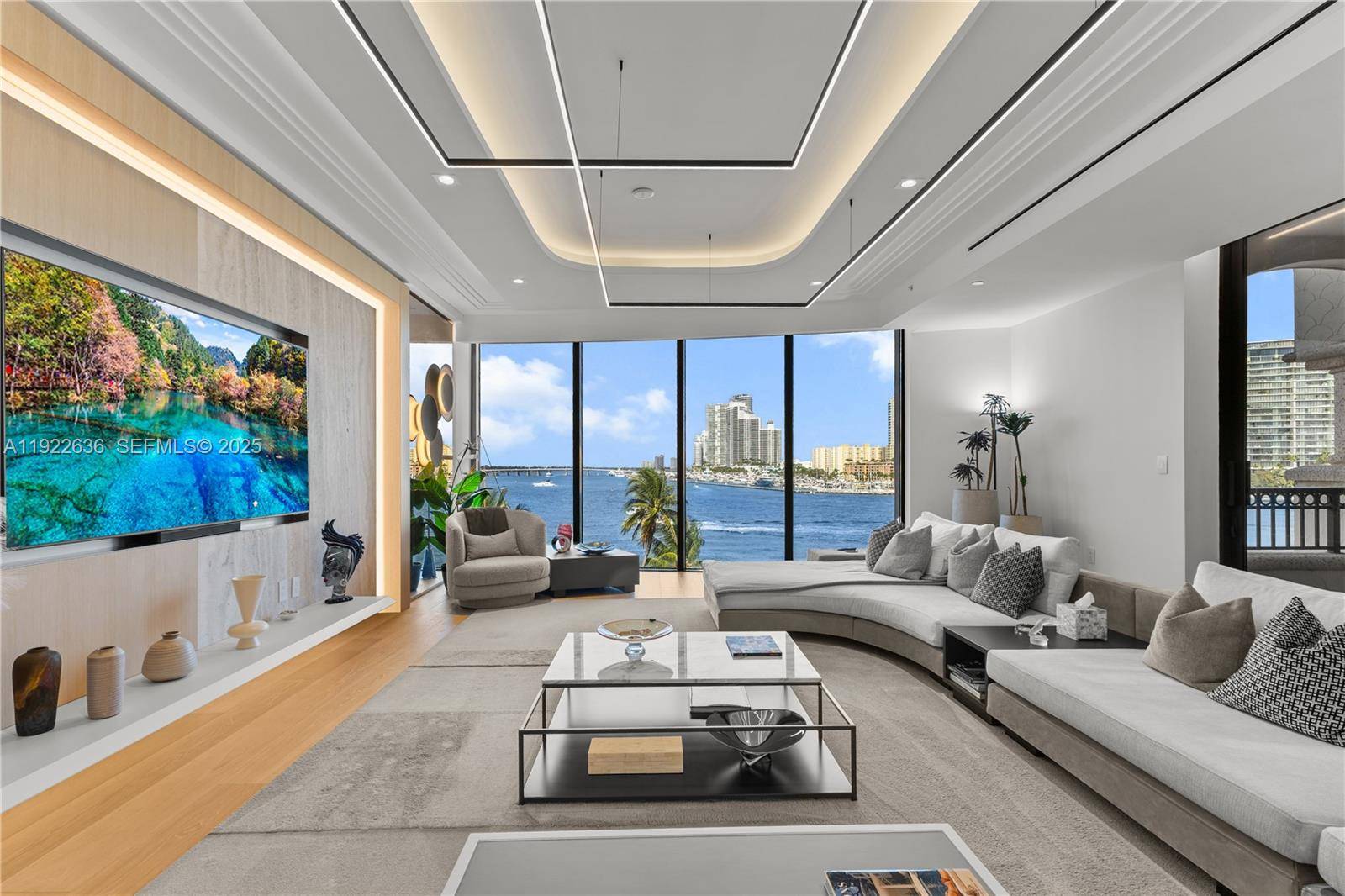 6800 Fisher Island DrMiami Beach - PALAZZO DEL SOL/DELLA LUNA condo unit 6842 - picture
