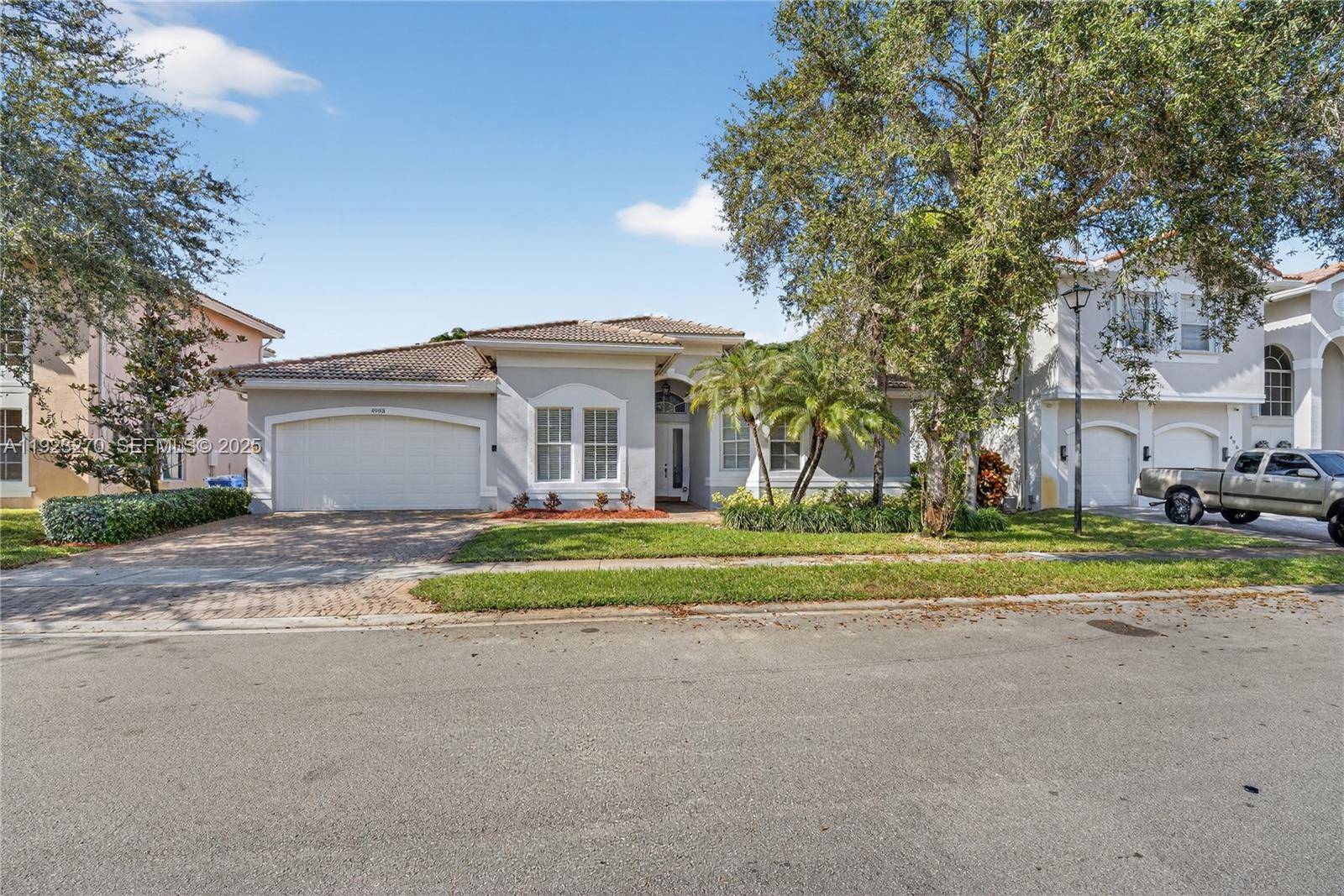 4988 SW 183rd AveMiramar - picture