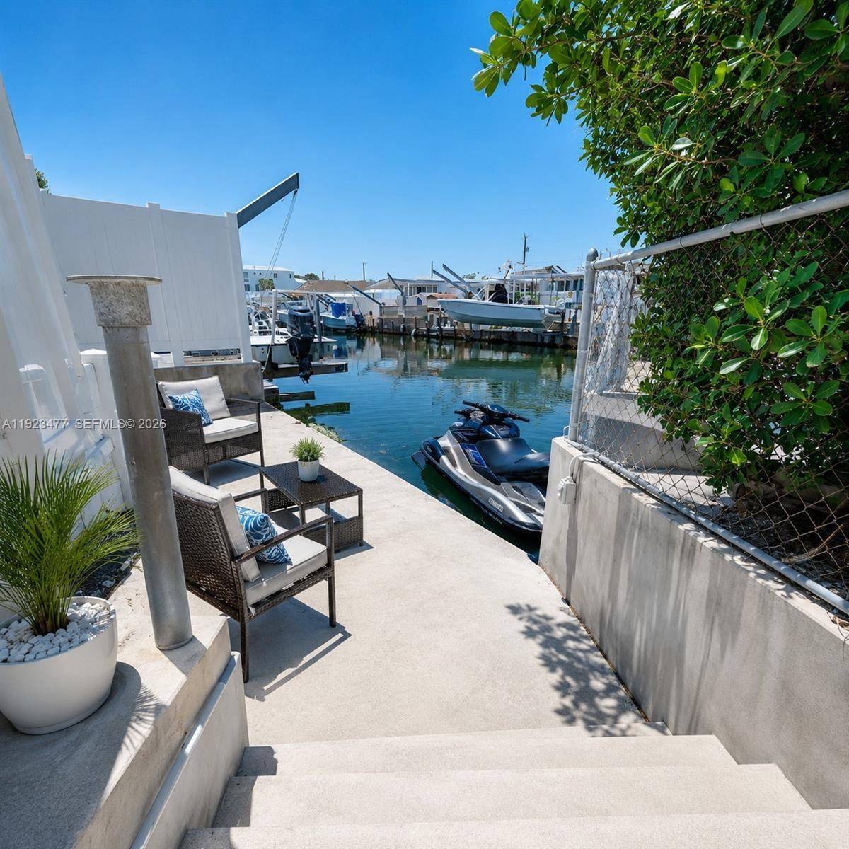 212 Buttonwood LnKey Largo - picture