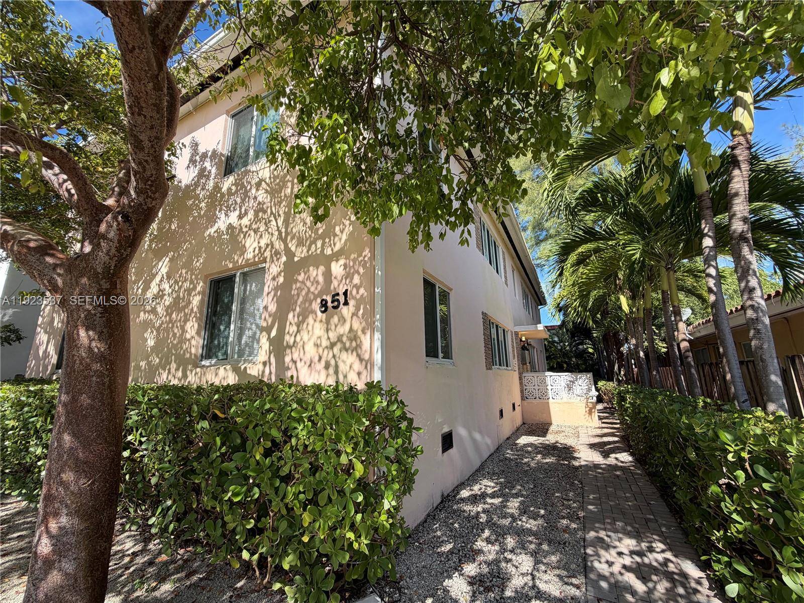 851 80th StMiami Beach - picture