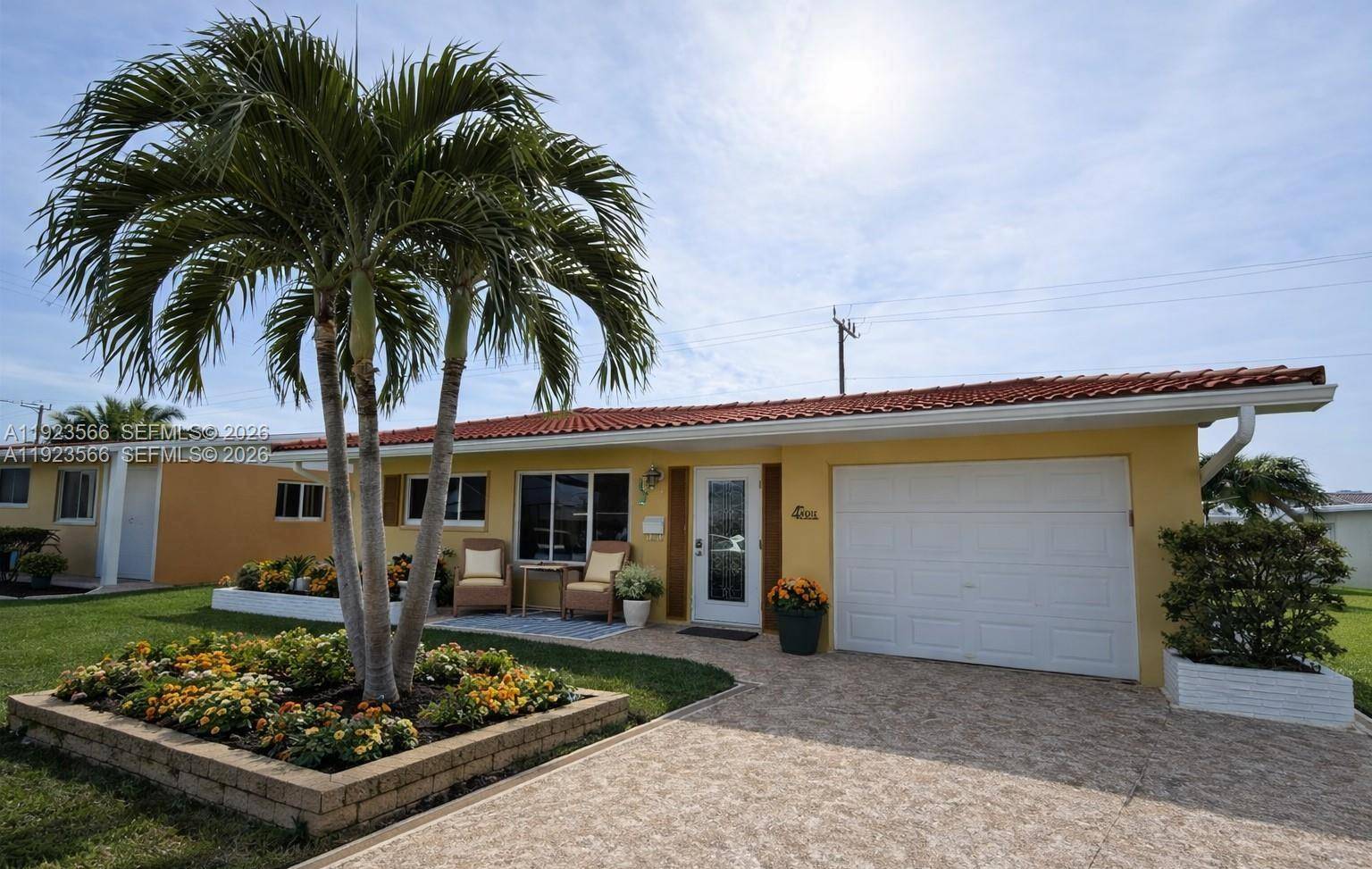 4208 NW 47th CtTamarac - picture