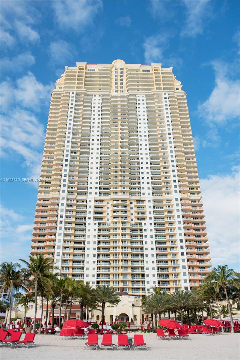 17875 Collins AveSunny Isles Beach - Condo-Hotel,Condo condo unit 905 - picture
