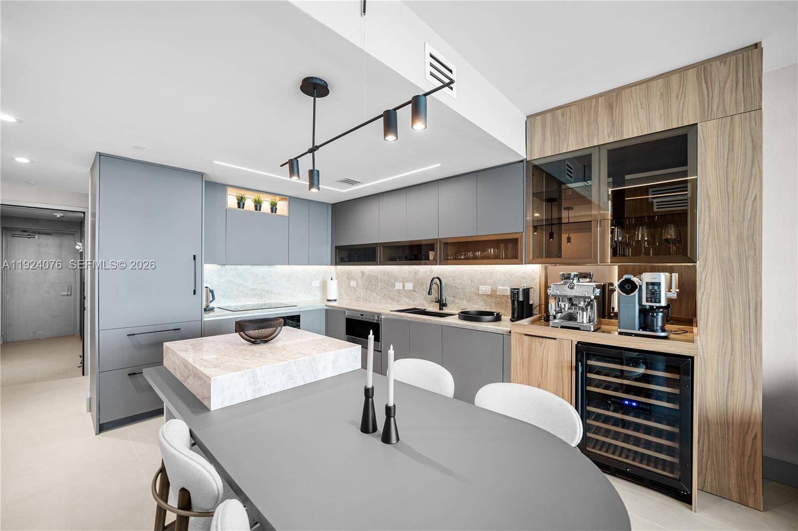 3131 NE 7th AveMiami - Condo 5+ Stories,Condo condo unit 2805 - picture