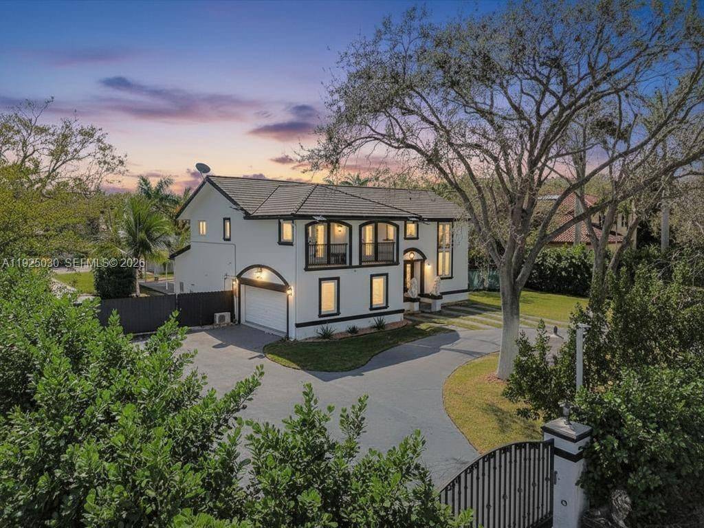 7830 SW 120th StPinecrest - picture