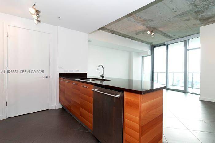 3301 NE 1st AveMiami - Condo/Co-Op/Annual,Condo condo unit H1706 - picture