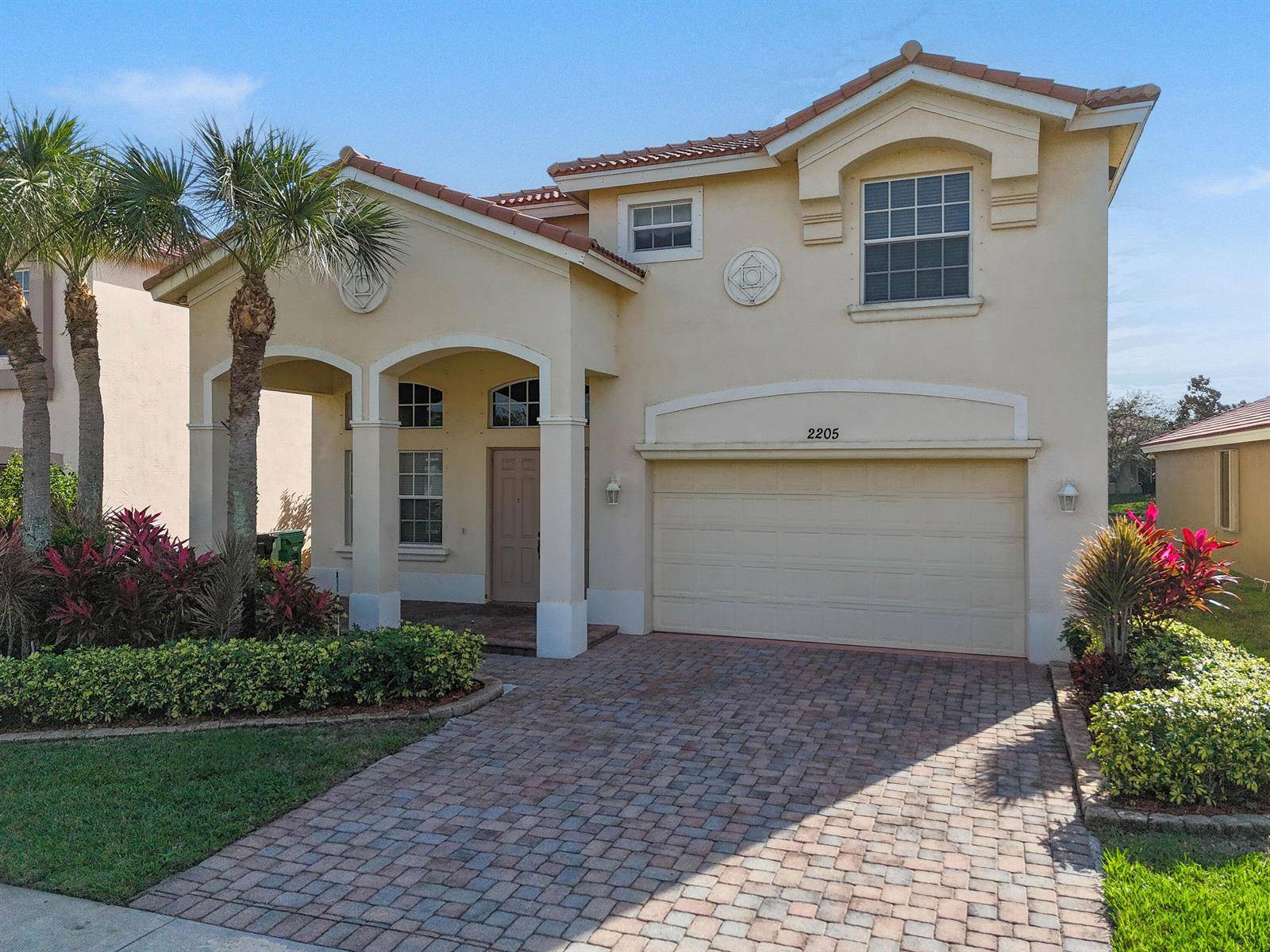 2205 SW Newport IslesPort St. Lucie - picture