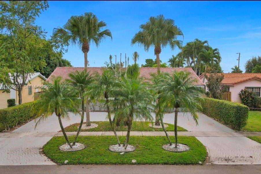 5500 Buchanan StHollywood - picture