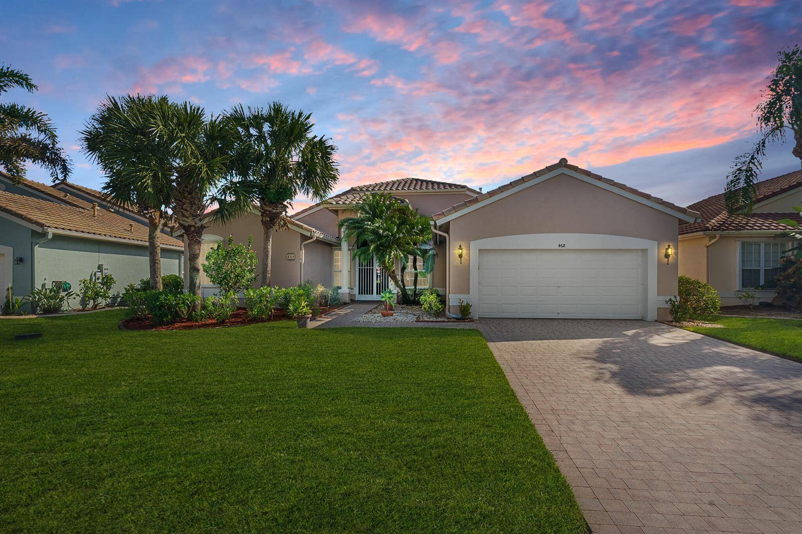 468 NW Blue LakePort St. Lucie - picture