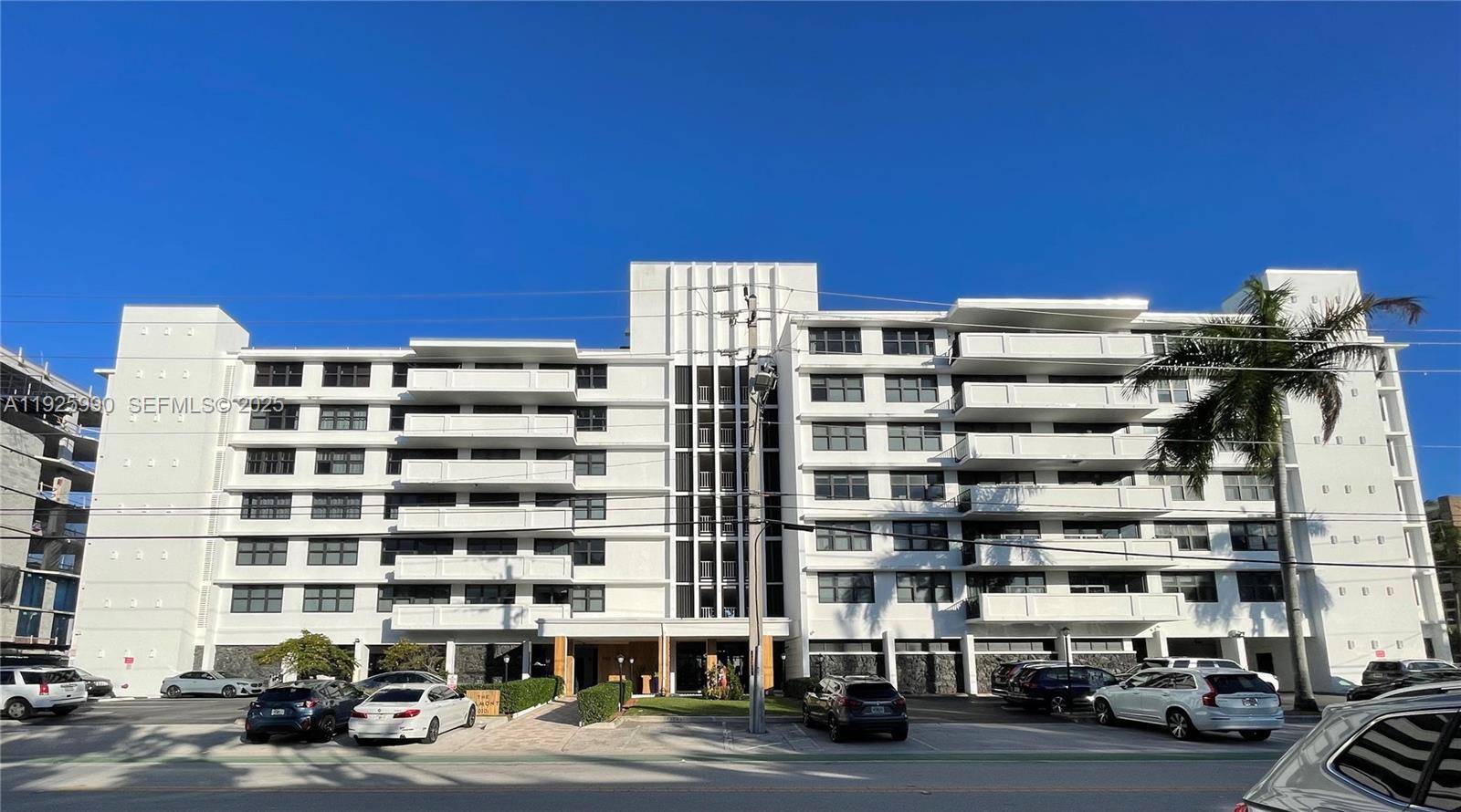 10101 E Bay Harbor DrBay Harbor Islands - Condo/Co-Op/Annual,Condo condo unit 402 - picture