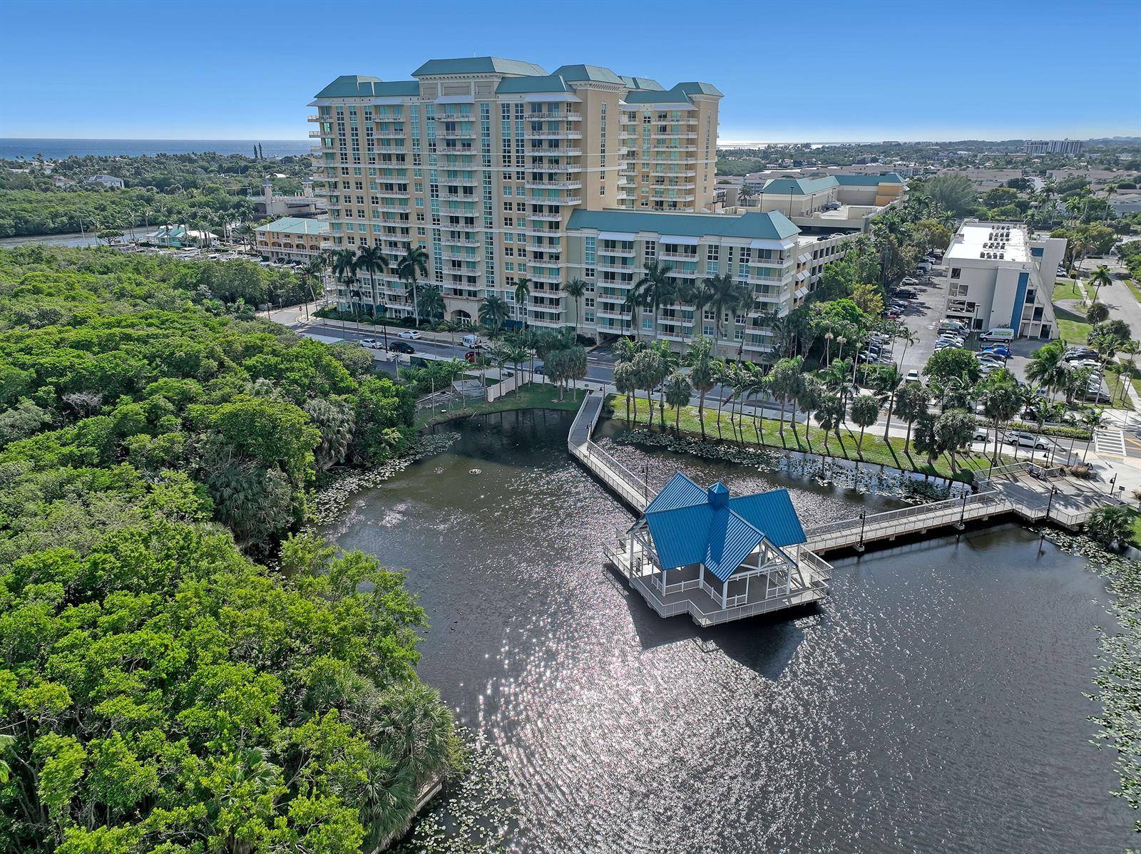 700 E Boynton BeachBoynton Beach - MARINA VILLAGE AT BOYNTON condo unit 312 - picture