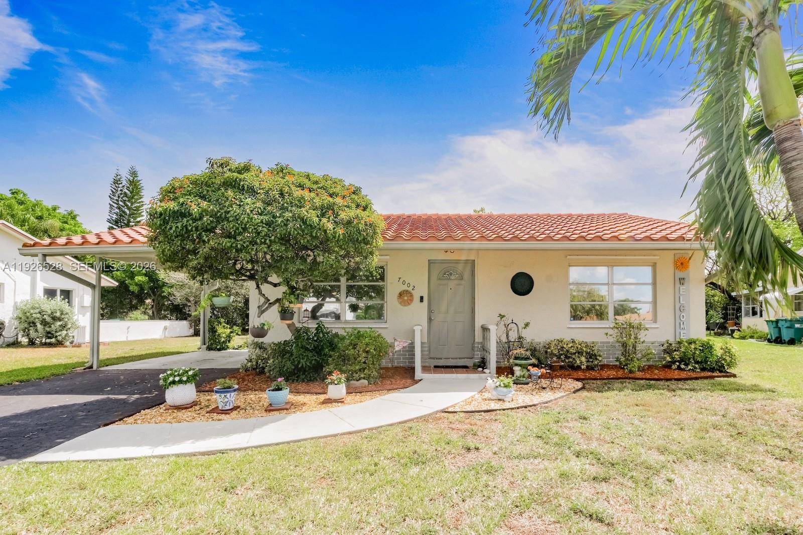 7002 NW 95th AveTamarac - picture