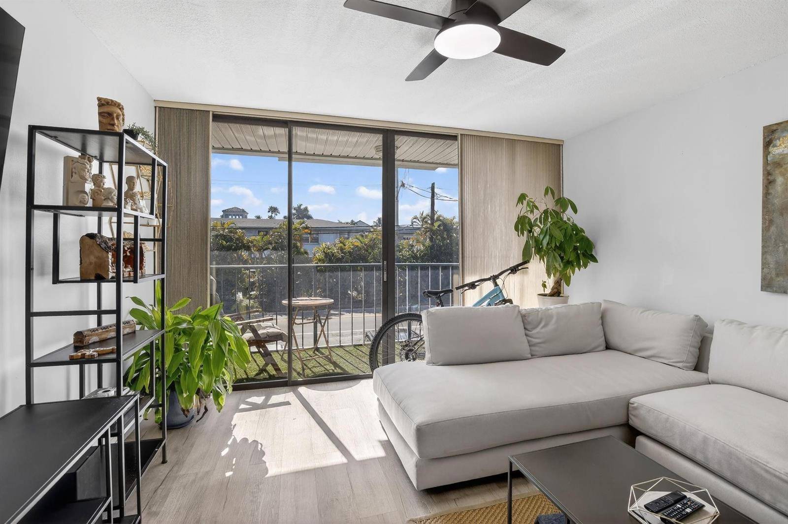 1531 SE 15thFort Lauderdale - Quarterdeck Condominium condo unit 7 - picture