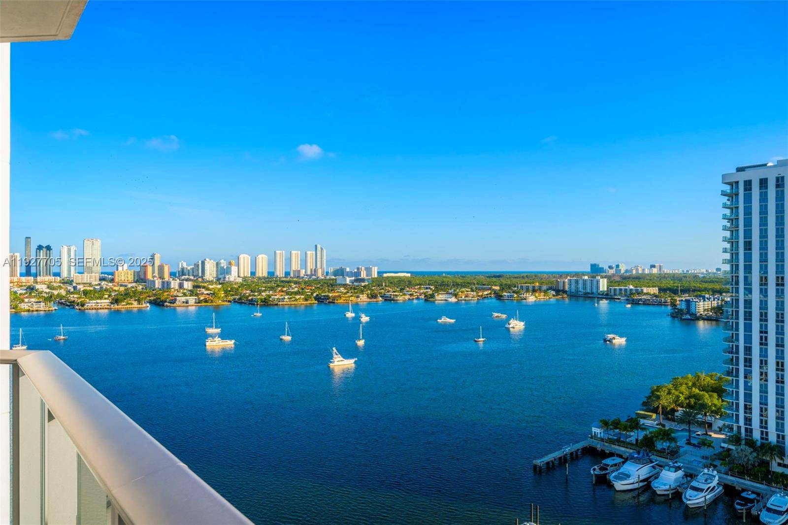 17301 Biscayne BlvdNorth Miami Beach - Condo 5+ Stories,Condo condo unit 1803 - picture