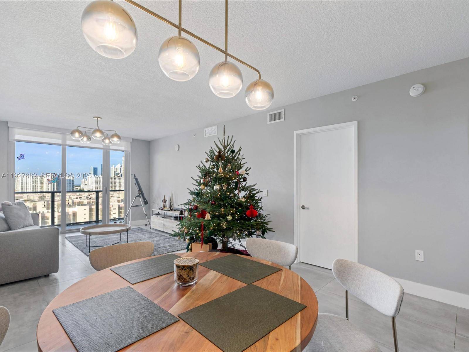 300 Sunny Isles BlvdSunny Isles Beach - Condo 5+ Stories,Condo condo unit 4-1405 - picture