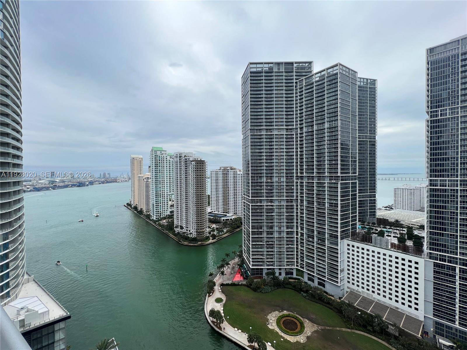 200 Biscayne Boulevard WayMiami - Condo 5+ Stories,Condo condo unit 3106 - picture