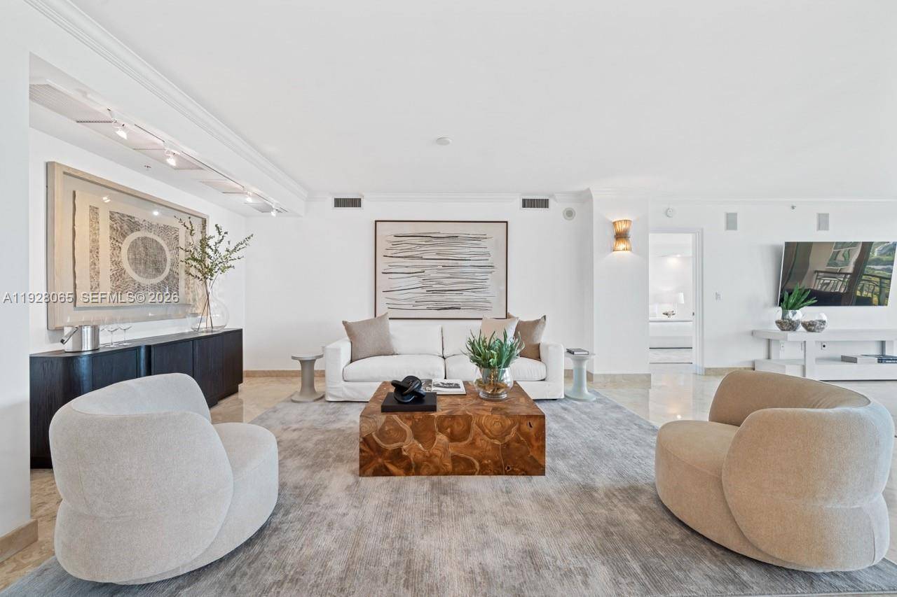 3400 SW 27th AveMiami - Condo 5+ Stories,Condo condo unit 1805 - picture