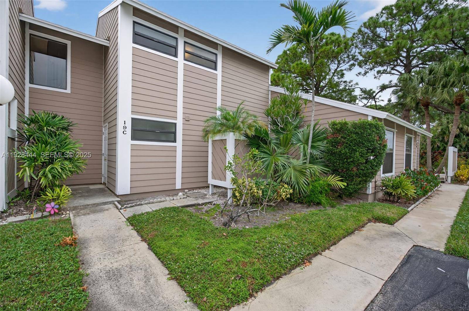 707 Stonewood CtJupiter - Condo 1-4 Stories,Condo condo unit 19C - picture