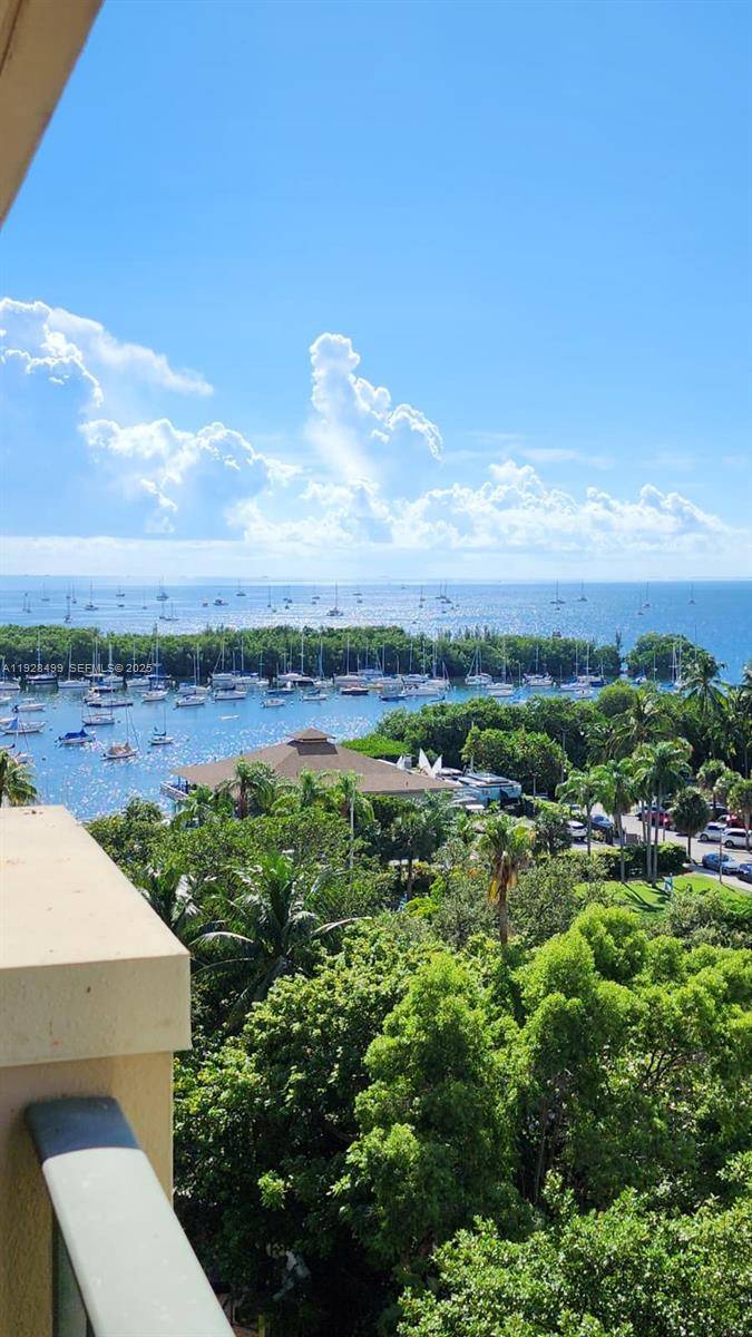 2951 S Bayshore DrMiami - Condo-Hotel,Condo condo unit 1012 - picture