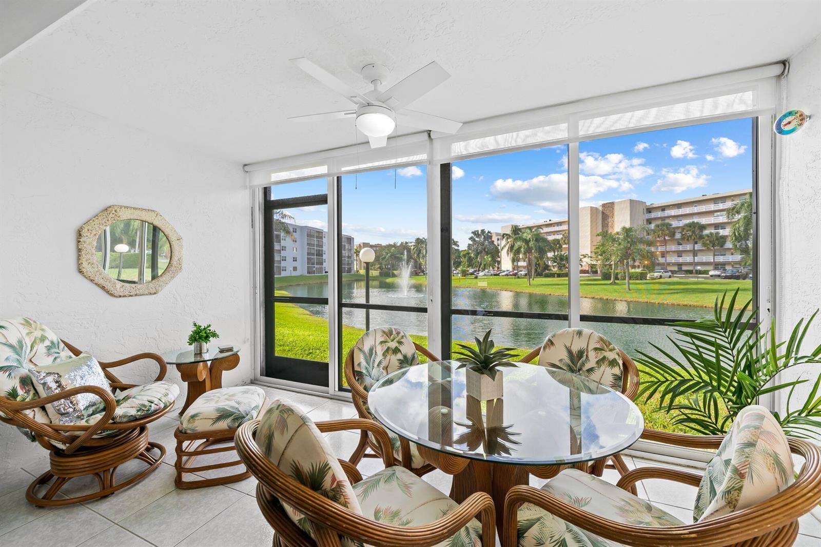 170 SE 5thDania Beach - MEADOWBROOK LAKES VIEW condo unit 103 - picture