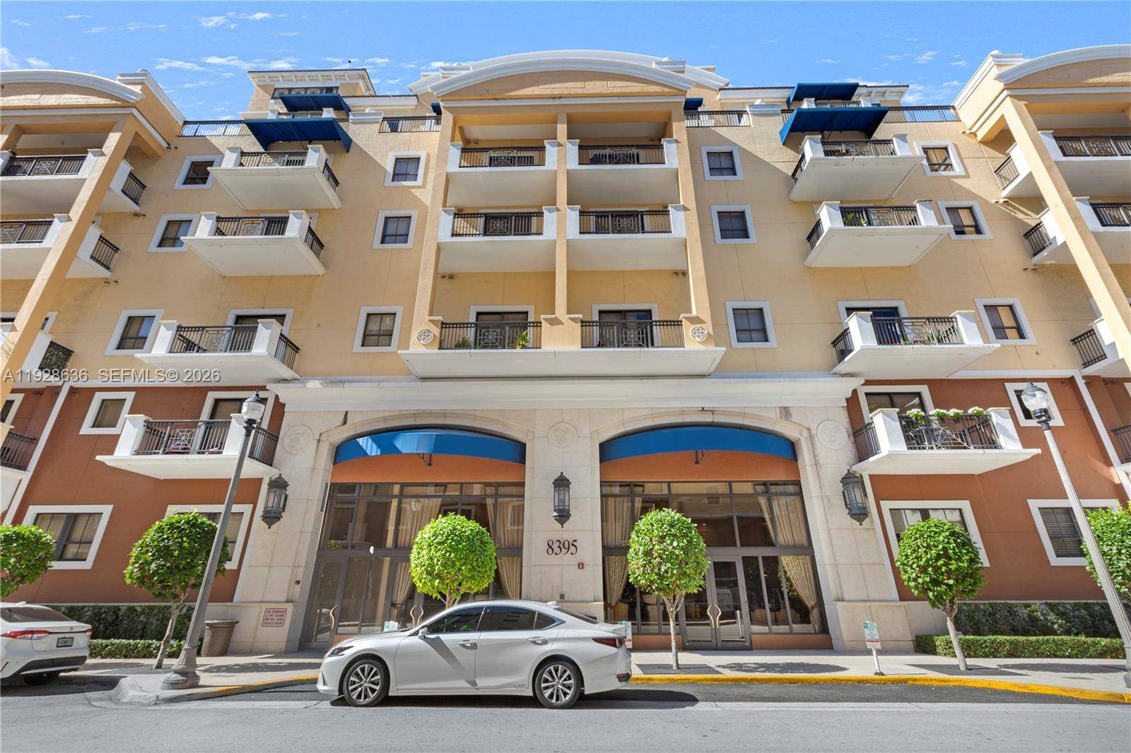 8395 SW 73rd AveMiami - Condo 5+ Stories,Condo condo unit 105 - picture