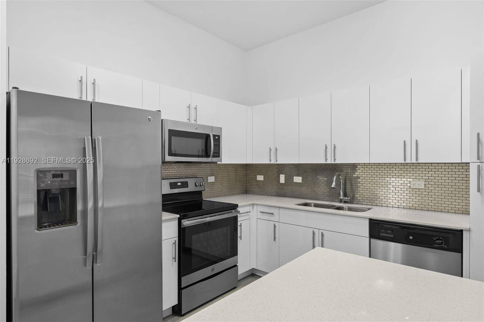 1776 Polk StHollywood - Condo/Co-Op/Annual,Condo condo unit 1103 - picture