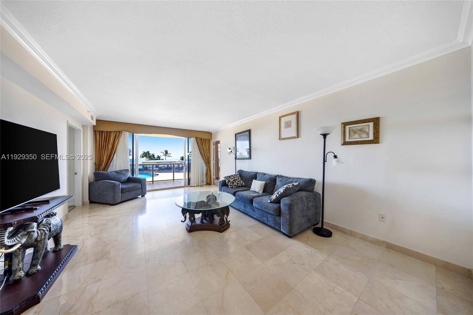 17555 Collins AveSunny Isles Beach - Condo/Co-Op/Annual,Condo condo unit 303 - picture