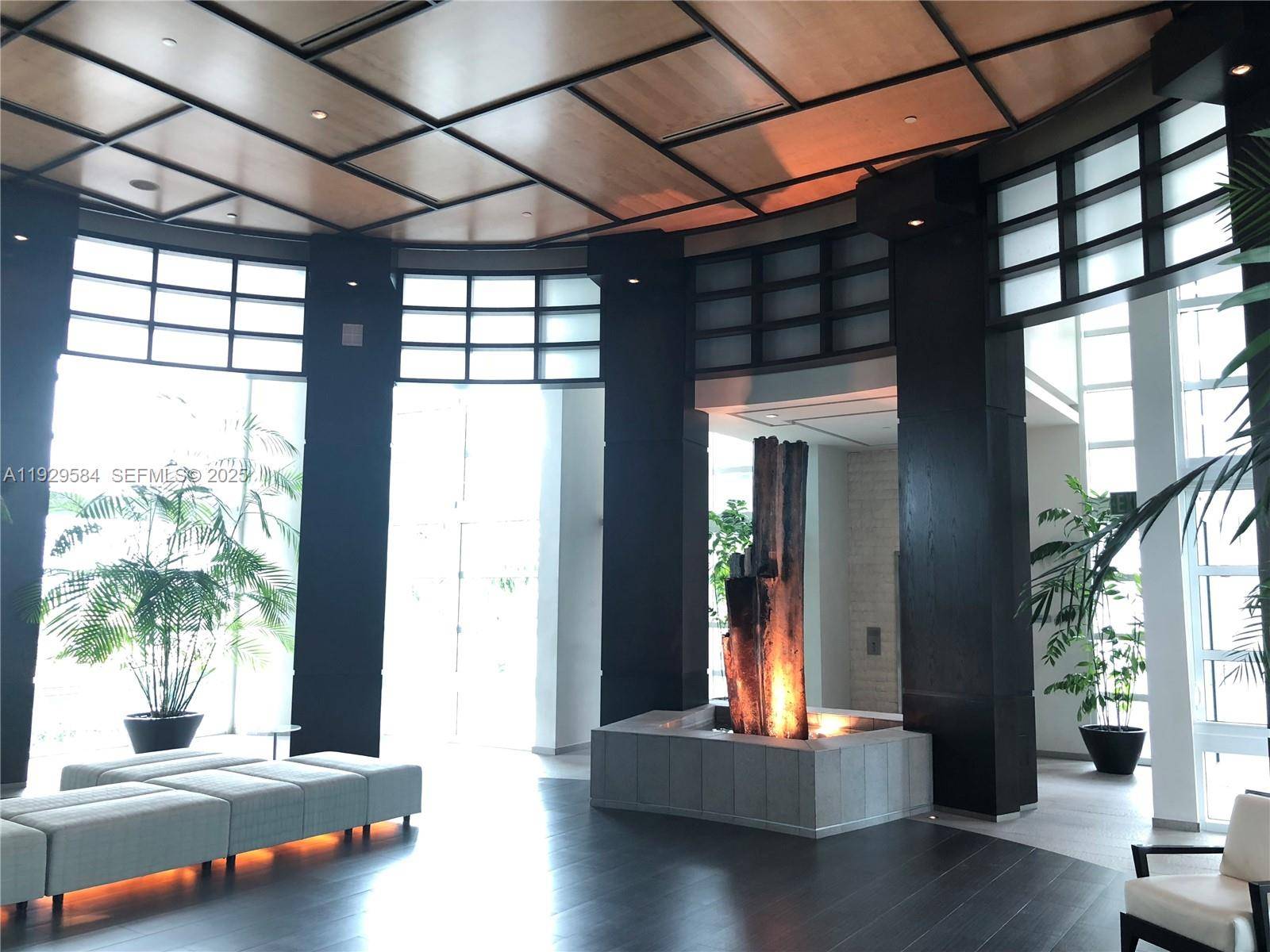 900 Brickell Key BlvdMiami - Condo 5+ Stories,Condo condo unit 1602 - picture