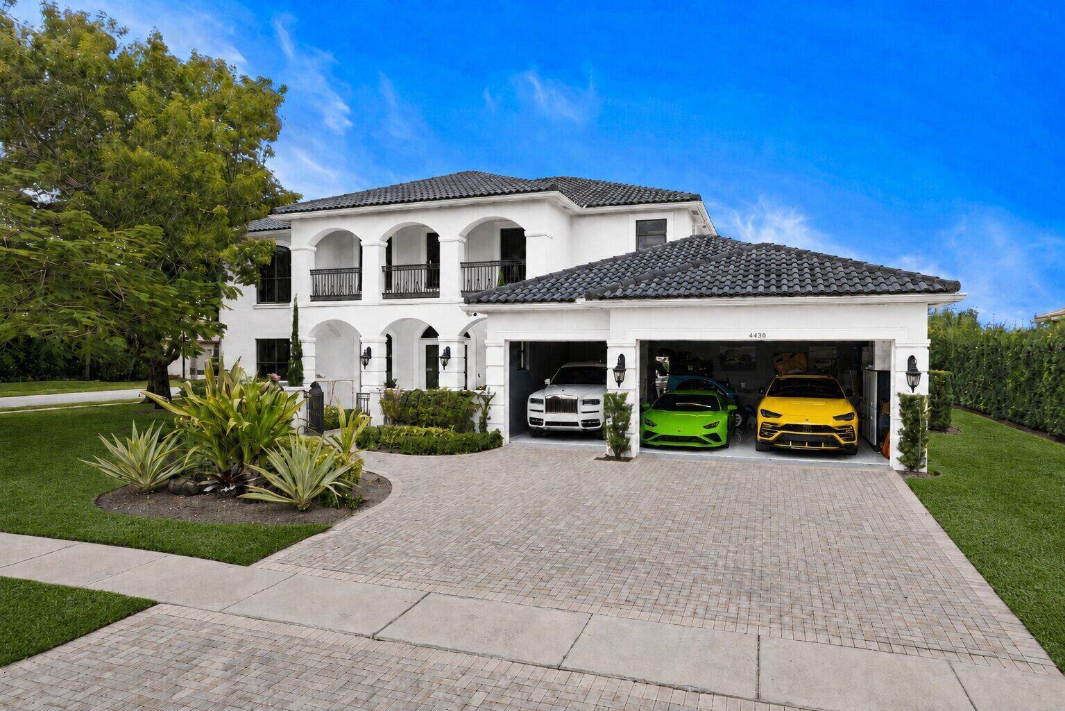 4430 Island ReefWellington - picture