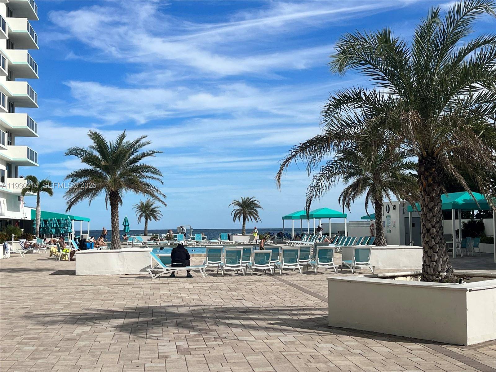 3725 S Ocean DrHollywood - SEA AIR TOWERS CONDO condo unit 1421 - picture