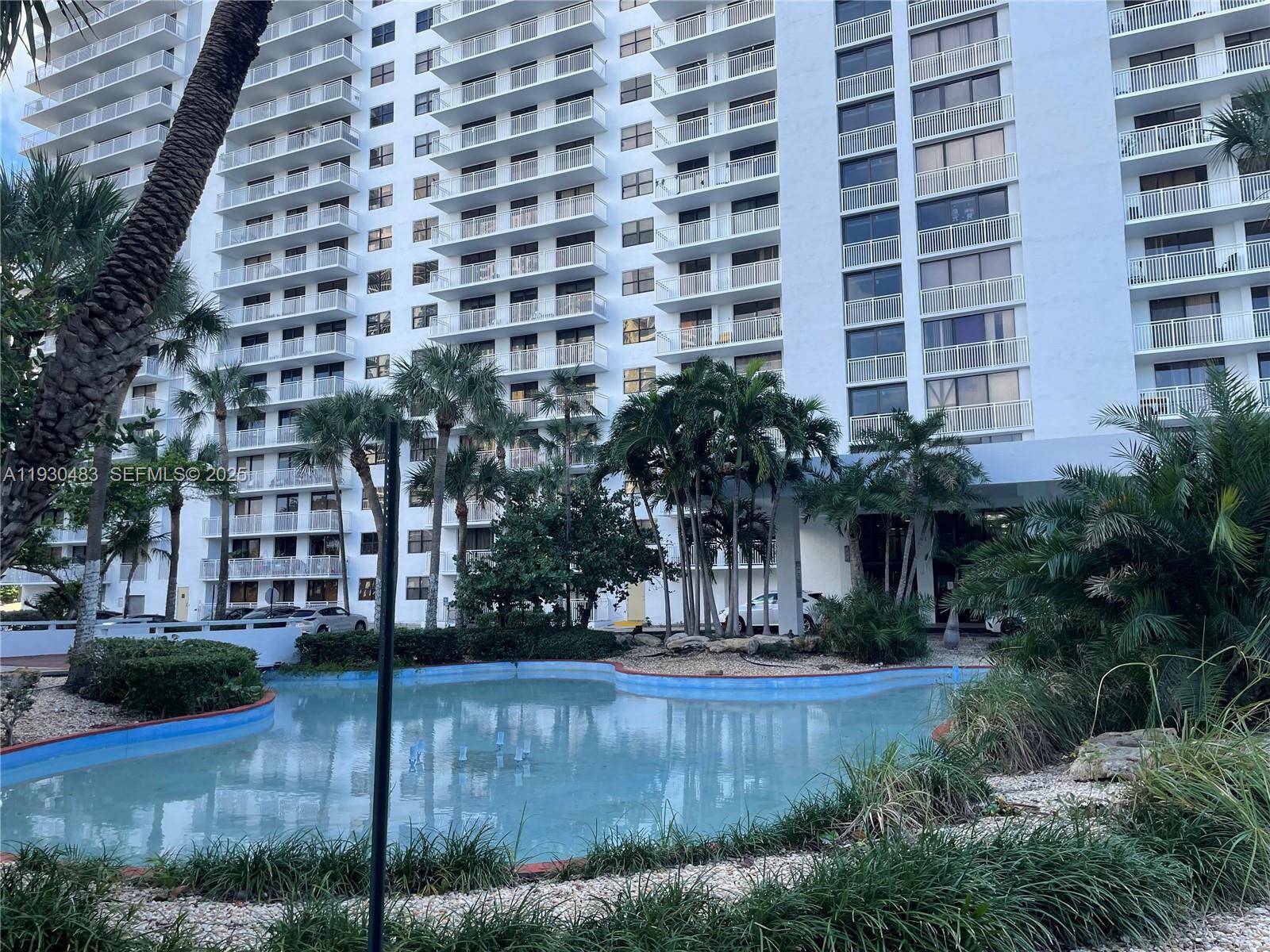 210 174th StSunny Isles Beach - Condo/Co-Op/Annual,Condo condo unit 419 - picture