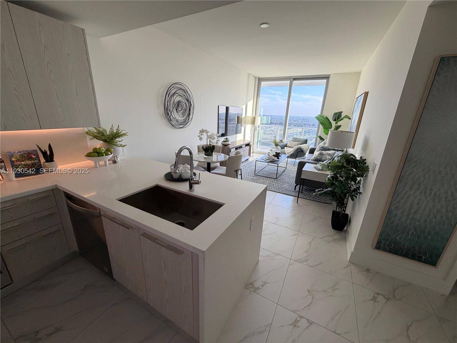 2000 Metropica WaySunrise - Condo 5+ Stories,Condo condo unit 2108 - picture