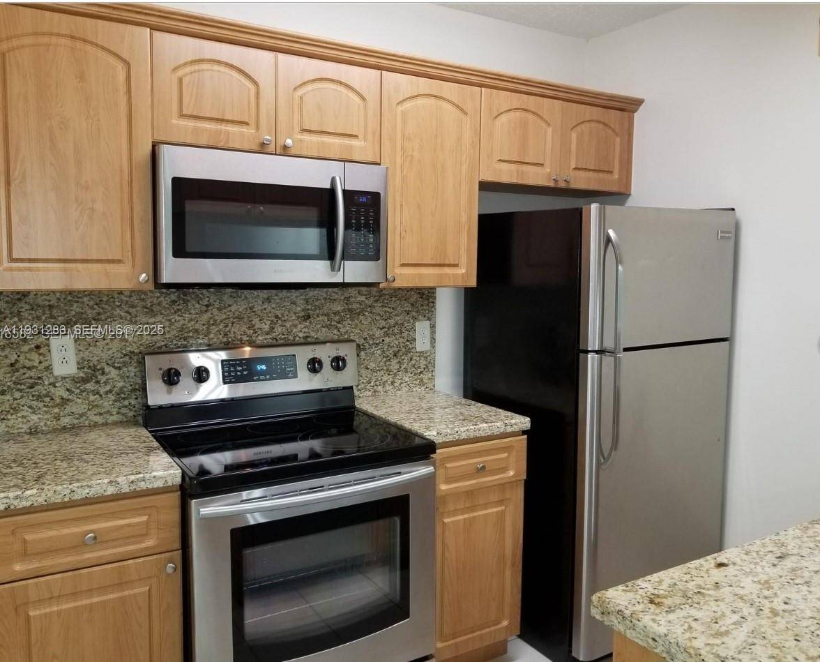 7141 SW 129th AveMiami - GREENTREE CONDO II condo unit 4 - picture