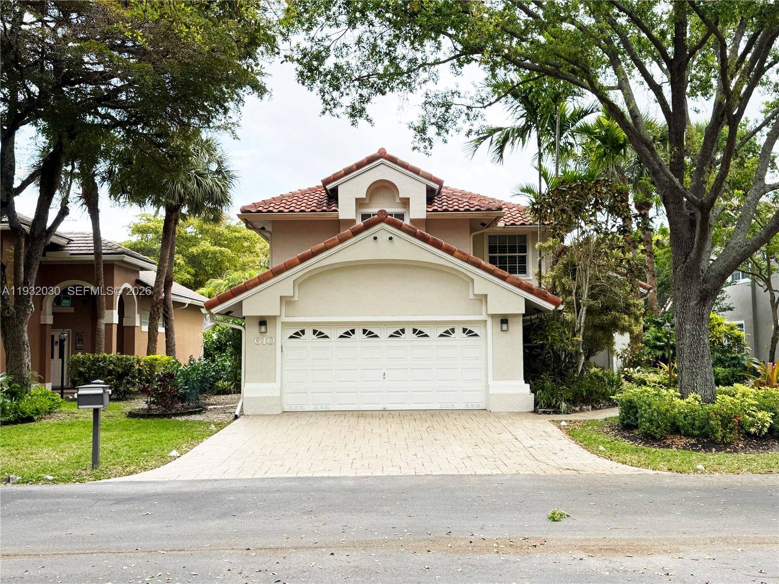 610 Misty Oaks LnPompano Beach - picture