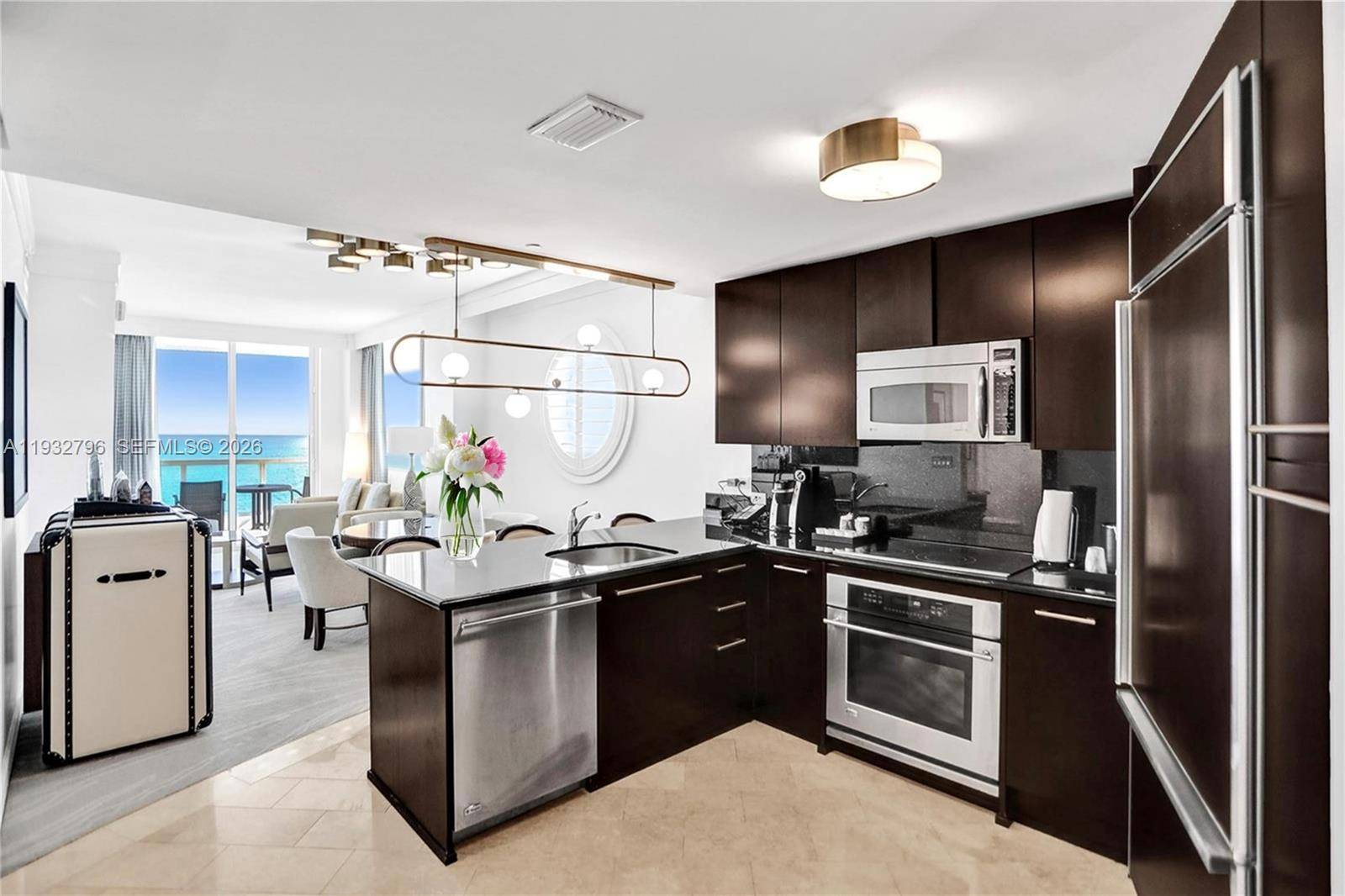 4391 Collins AveMiami Beach - Condo-Hotel,Condo condo unit 1514 - picture