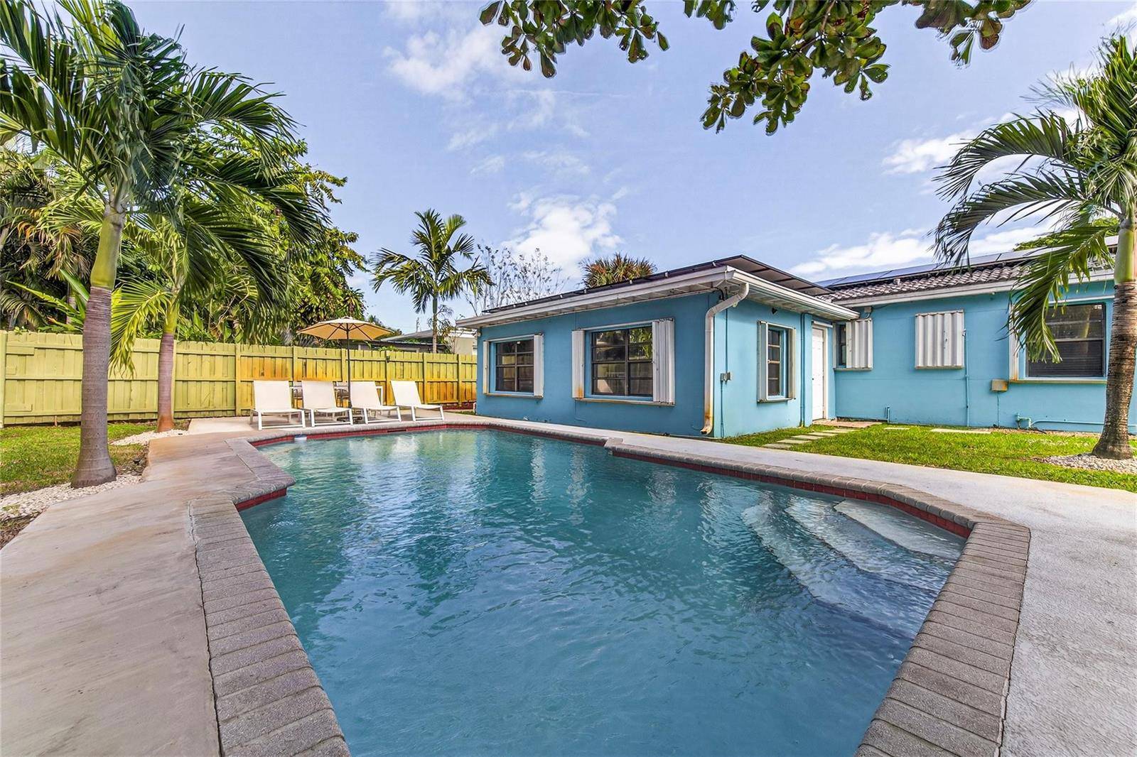 1625 NW 2ndFort Lauderdale - picture