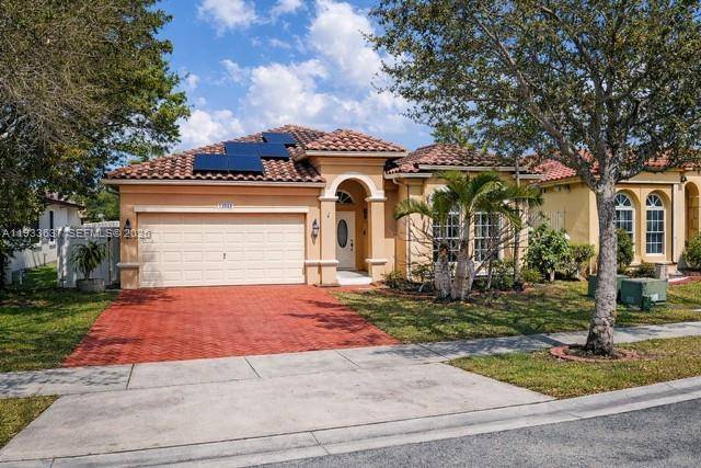 13877 SW 50th StMiramar - picture